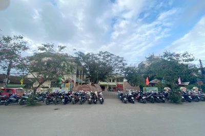 Thực hiện An toàn giao thông trong trường học-cổng trường sạch đẹp, an toàn, thân thiện. Trường mầm non Hoa Sen ? đã ký cam kết với phụ huynh học sinh cùng thực hiện tốt An toàn giao thông tại đơn vị, đây cũng là một trong những nội dung trọng tâm của nhà trường thực hiện Trường học hạnh phúc, sạch đẹp, an toàn, thân thiện???