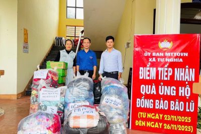 🌧️ CHUNG TAY ỦNG HỘ ĐỒNG BÀO VÙNG LŨ 🌧️ Hưởng ứng lời kêu gọi của Ủy ban MTTQ Việt Nam xã Tư Nghĩa, tập thể Trường Mầm non Hoa Sen đã tích cực tham gia đóng góp hỗ trợ đồng bào bị ảnh hưởng bởi lũ lụt. Với tinh thần “Lá lành đùm lá rách”, nhà trường đã gửi đến UBMTTQ xã Tư Nghĩa các phần quà gồm: – Đợt 1: 10 thùng mì – Đợt 2:  2 thùng mì 45 cái mền 3 thùng sữa 7 bao Áo quần người lớn và trẻ em Và một số vật phẩm khác Nhà trường mong rằng những phần quà nhỏ bé này sẽ góp phần chia sẻ khó khăn, giúp bà con sớm ổn định cuộc sống sau thiên tai. 💗 Xin trân trọng cảm ơn toàn thể cán bộ, giáo viên, nhân viên và phụ huynh đã đồng hành, chung tay cùng nhà trường trong hoạt động ý nghĩa này.   Chúng ta cùng chung tay tiếp tục hỗ trợ nhé cả nhà. Trân trọng!